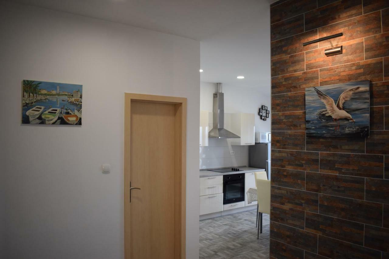 Apartman Dani-Podstrana Apartment ภายนอก รูปภาพ