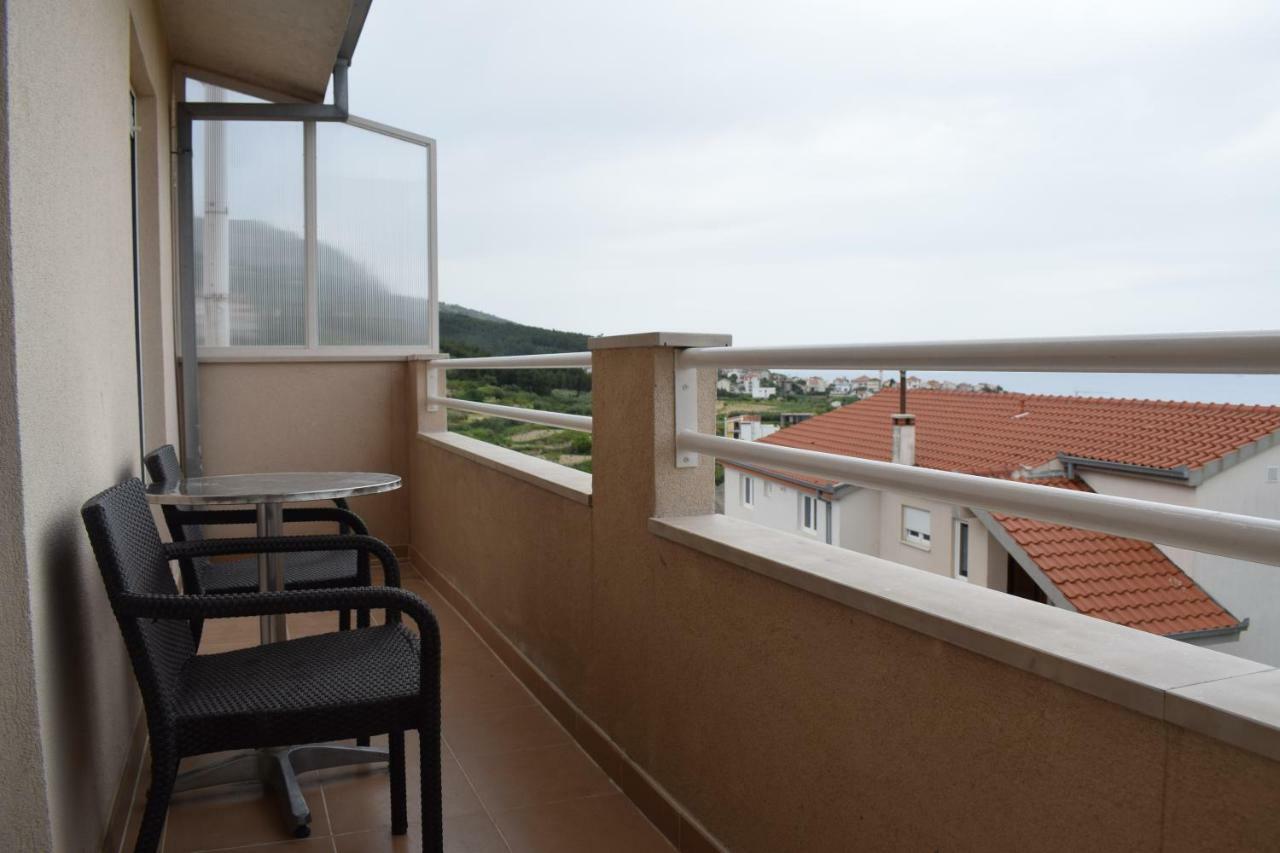 Apartman Dani-Podstrana Apartment ภายนอก รูปภาพ